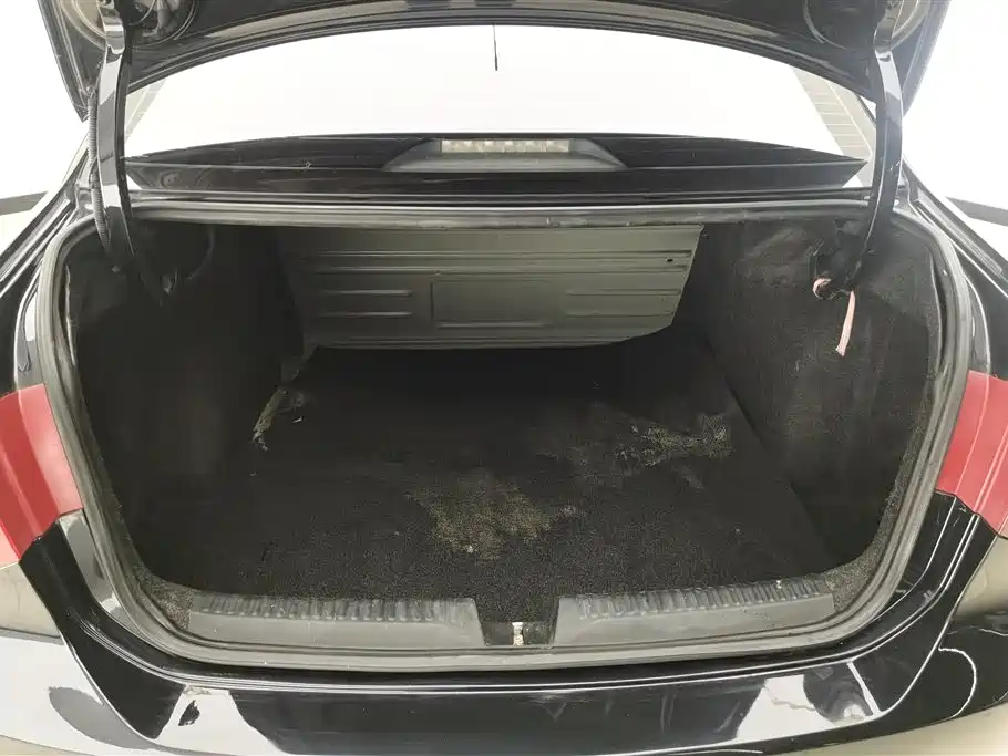 Jetta 1.4 L Manual Fashion