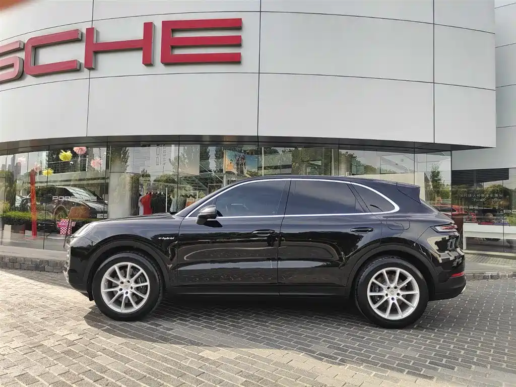 Cayenne NEV Cayenne E-Hybrid 2.0 T