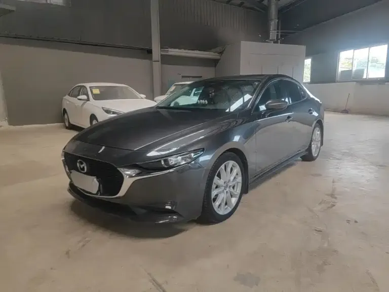Mazda 3 Axela 1.5 L Auto Quality Beauty