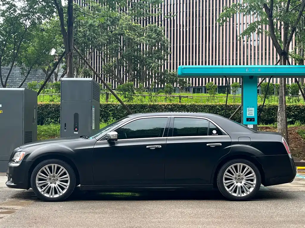 Chrysler 300 C (Import) 3.0 L Outstanding