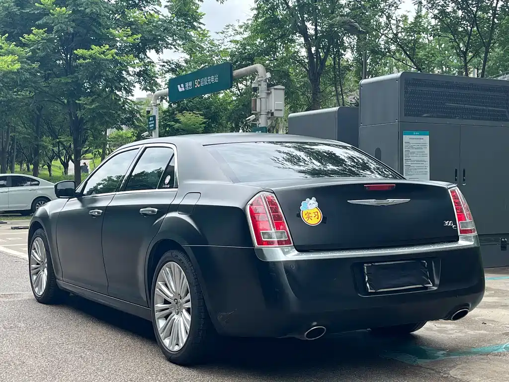 Chrysler 300 C (Import) 3.0 L Outstanding