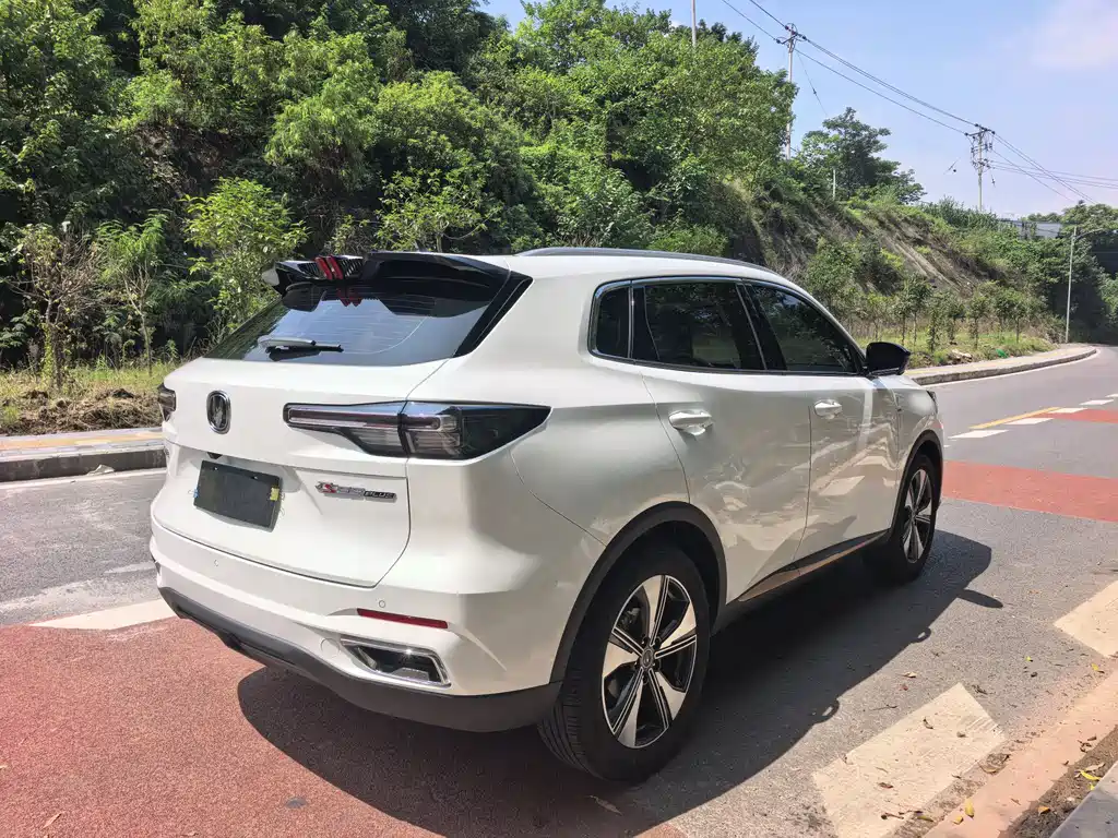 Changan CS55 PLUS 2 nd Gen 1.5 T DCT Distinguished
