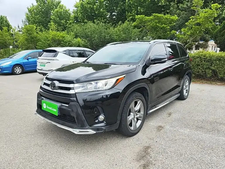 Toyota Highlander 2.0 T 2 WD Luxury 7-seat CN-VI