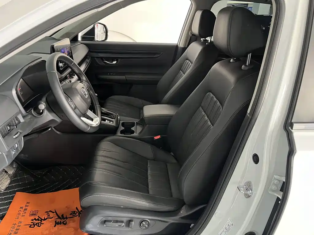 Breeze 240 TURBO 2 WD Luxury 5-seat