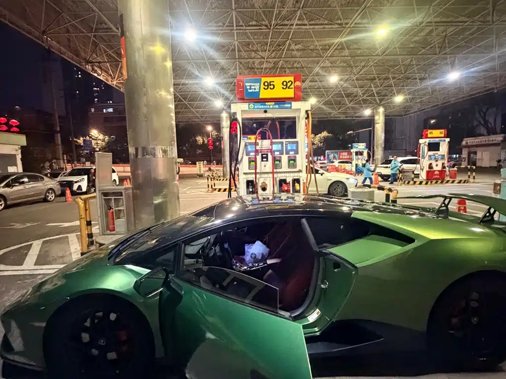 Huracán Huracán RWD Coupe