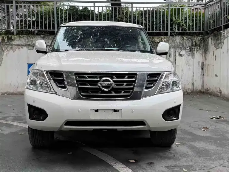 Nissan Patrol 4.0 L Leading Elite