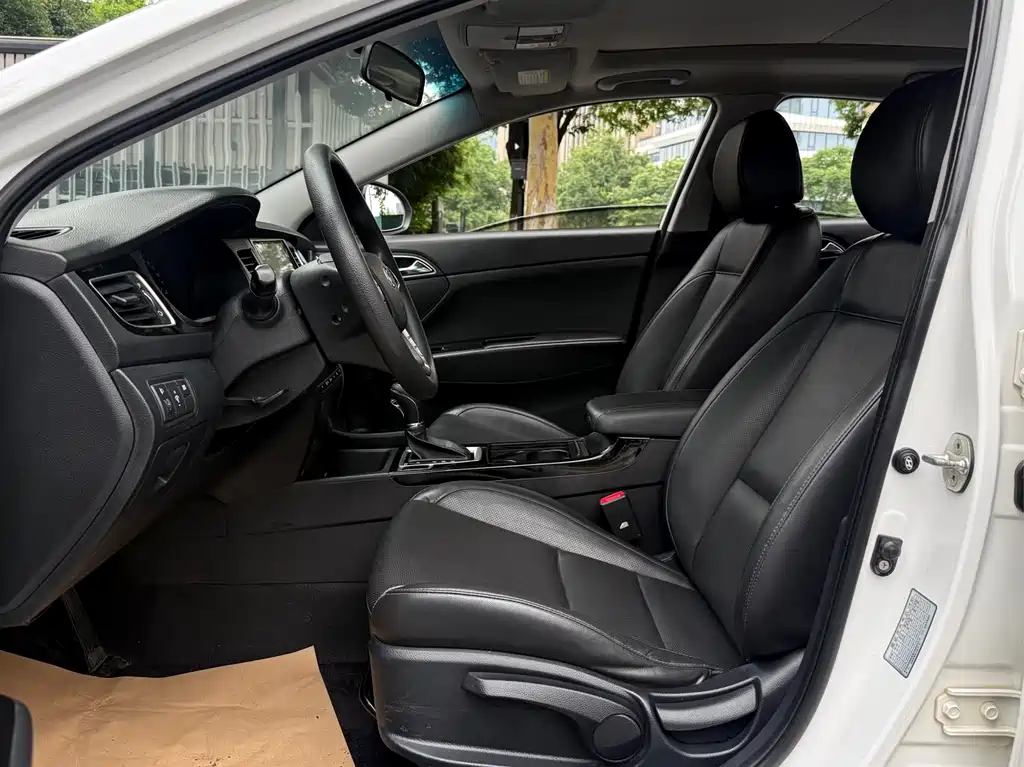 Mistra 1.8 L Auto Intelligent GLS