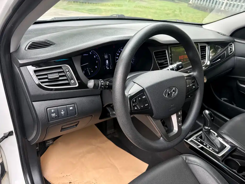 Mistra 1.8 L Auto Intelligent GLS