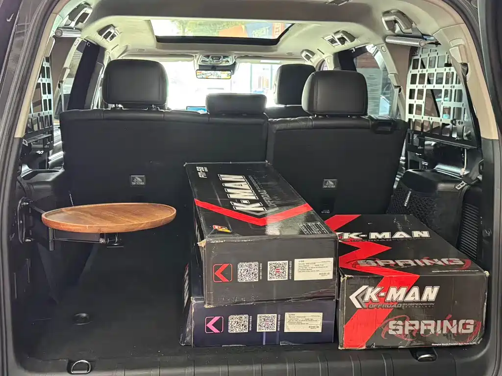 Tank 500 3.0 T Sport Realm 5-seat