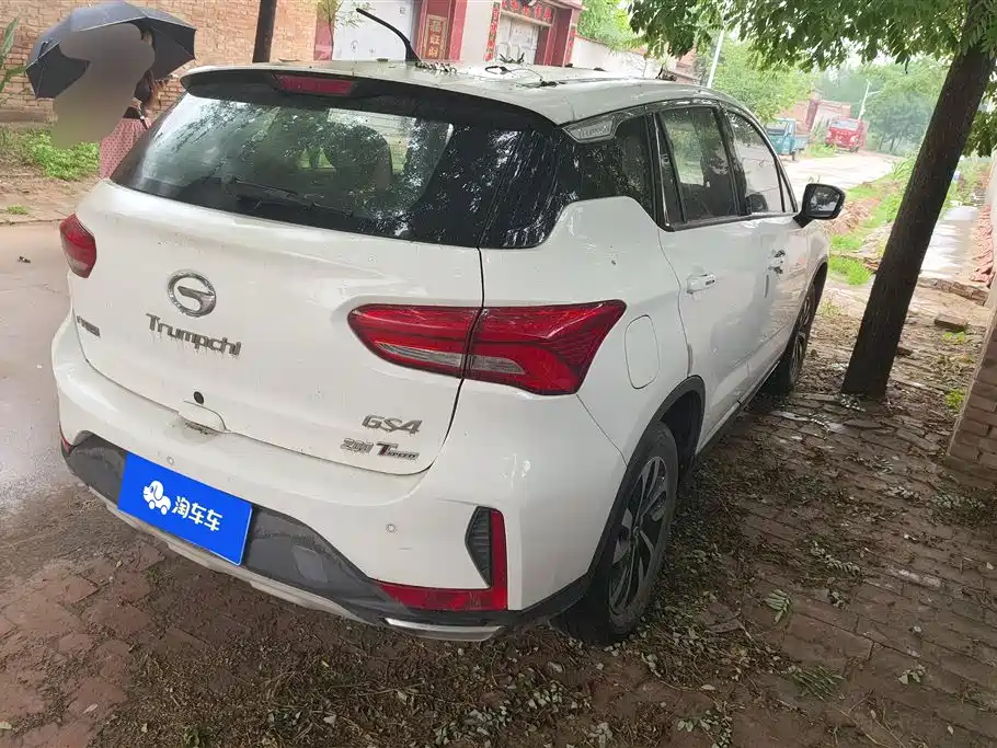 GAC Trumpchi GS4 200 T G-DCT 2 WD Comfort