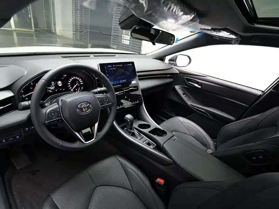Avalon 2.0 L Luxury