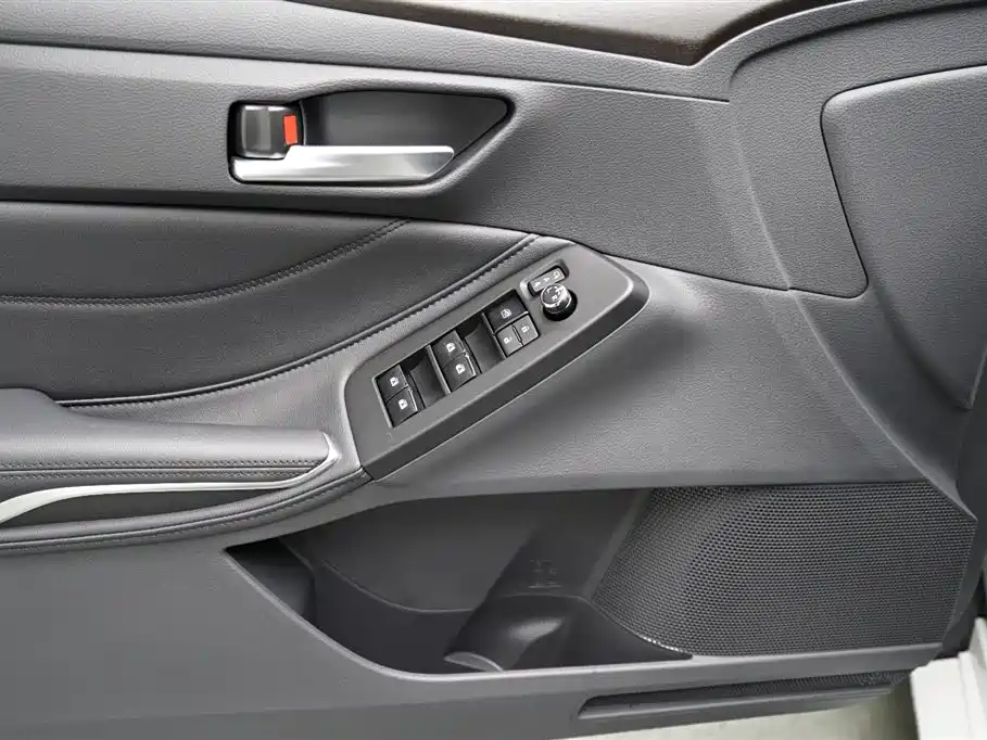 Avalon 2.0 L Luxury