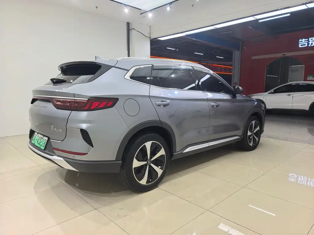 Song PLUS NEV DM-i 110 KM Flagship PLUS