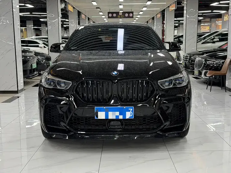 BMW X6 xDrive40 i Premium M Sport Package