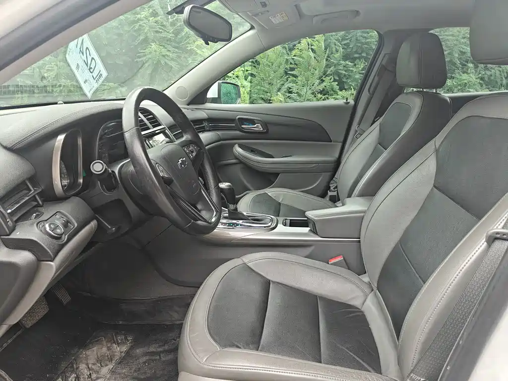Malibu 2.4 L Auto Luxury