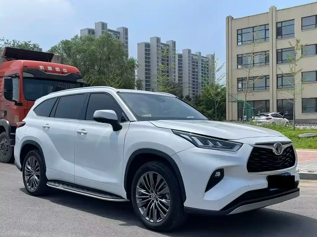 Highlander 汉兰达 2026款 2.5 L智能电混双擎四驱尊贵版 7座