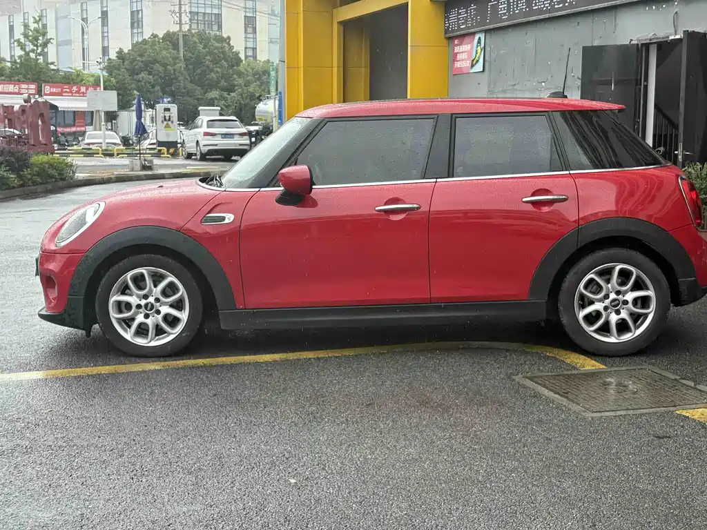 MINI 1.5 T ONE PLUS