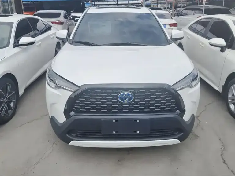 Toyota Corolla Cross Dual Engine 2.0 L Elite