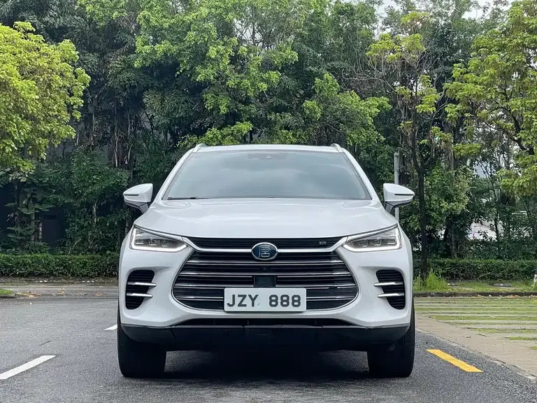 BYD Tang NEV DM 2.0 T Full-time 4 WD Connected Pioneer Leading 7-seat CN-V