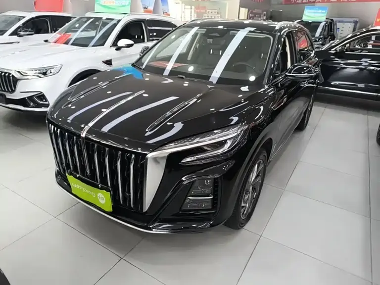 Hongqi HS3 PHEV 115 km Power Action