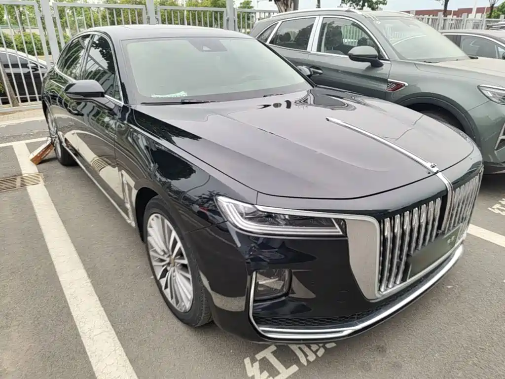Hongqi H9 2.0 T Connected Flagship Enjoyment
