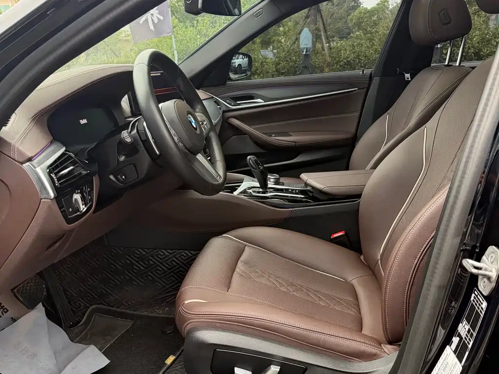 BMW 5 Series 530 Li Leading M Sport Package