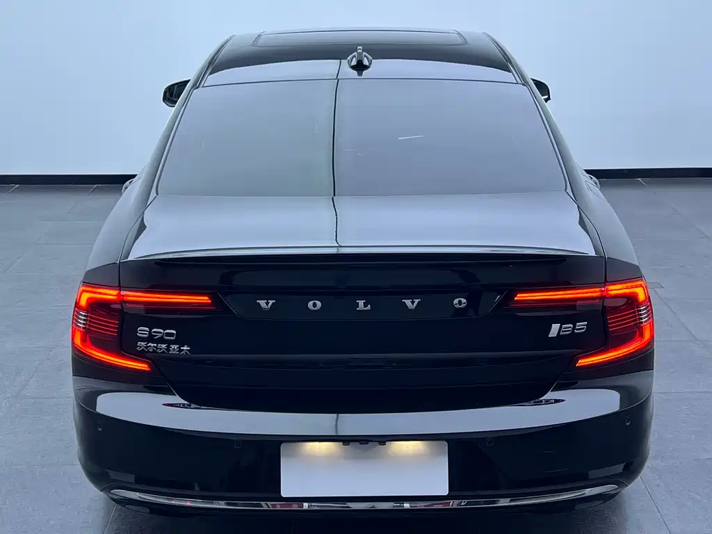 Volvo S90 B5 Smart Grace Luxury