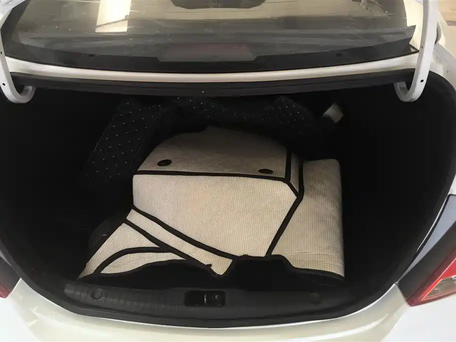 Accent 1.4 L Auto Intelligent GLS
