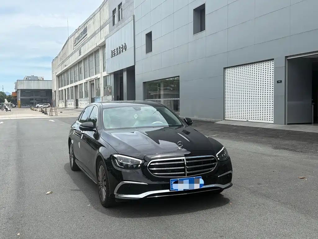 Mercedes-Benz E-Class E 300 L Luxury