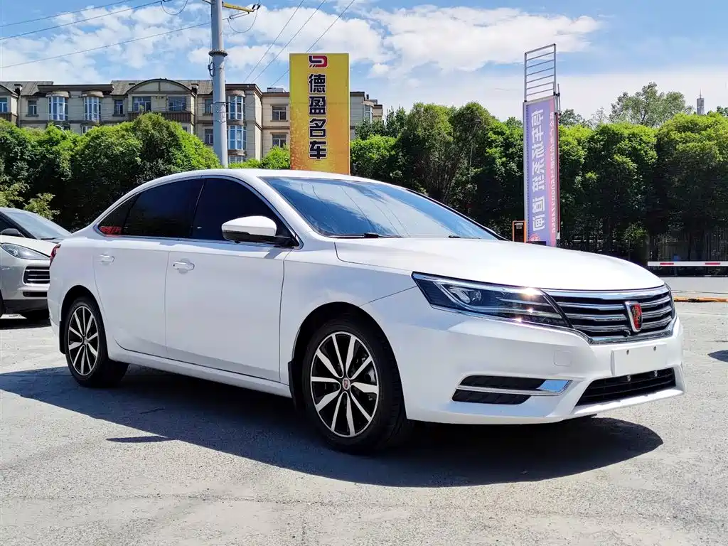 Roewe i6 Classic 荣威i6经典 2017款 20 T 自动互联网智臻版