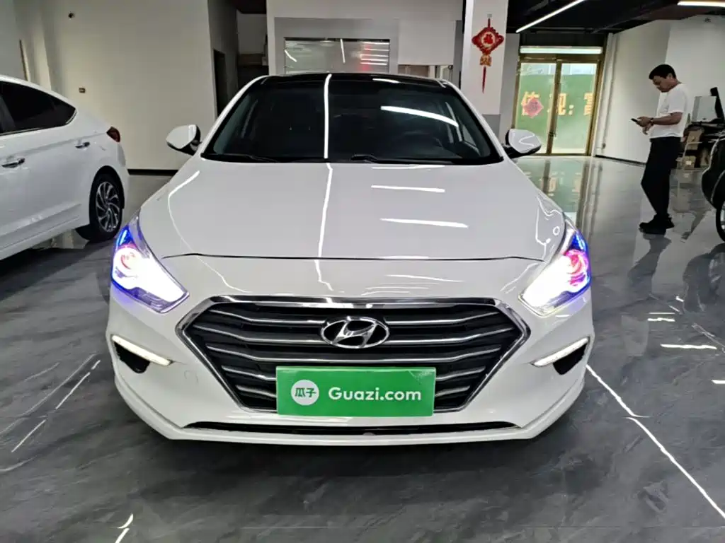 Mistra 1.8 L Auto Intelligent GLS CN-V