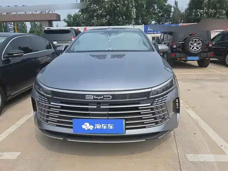 BYD Destroyer 05 Glory DM-i 55 KM Luxury