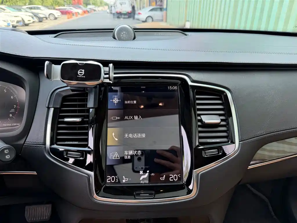 Volvo XC90 沃尔沃XC90 2015款 T6 智尊版 5座