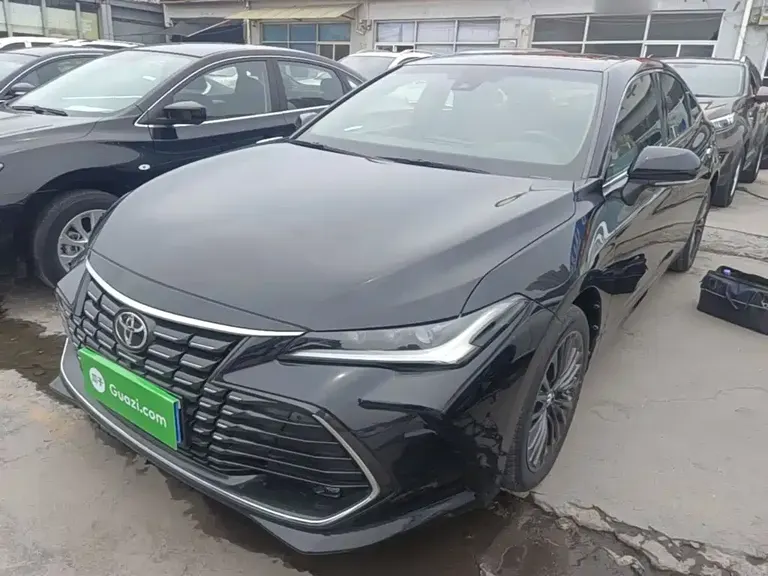 Toyota Avalon 2.0 L XLE Premium