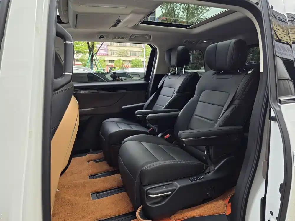 Trumpchi E8 NEV 传祺E8 PHEV 2024款 150 km MAX