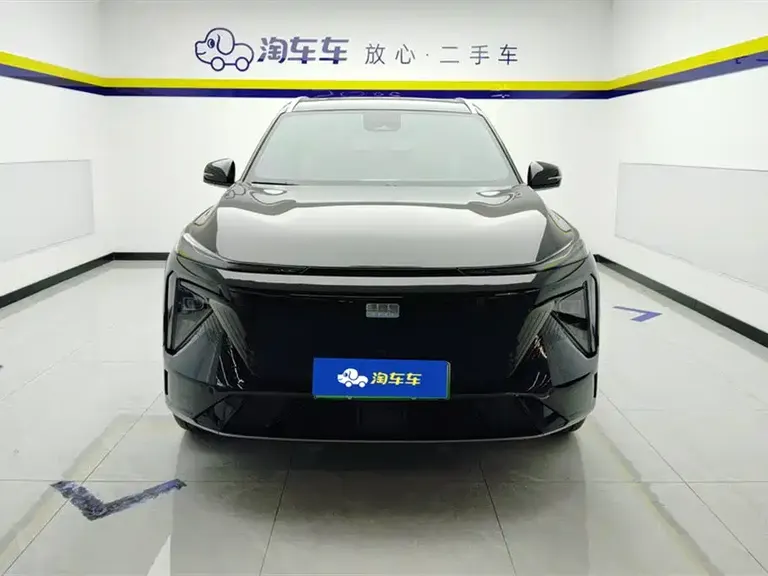 Geely Galaxy L7 1.5 T 115 km MAX Dragon