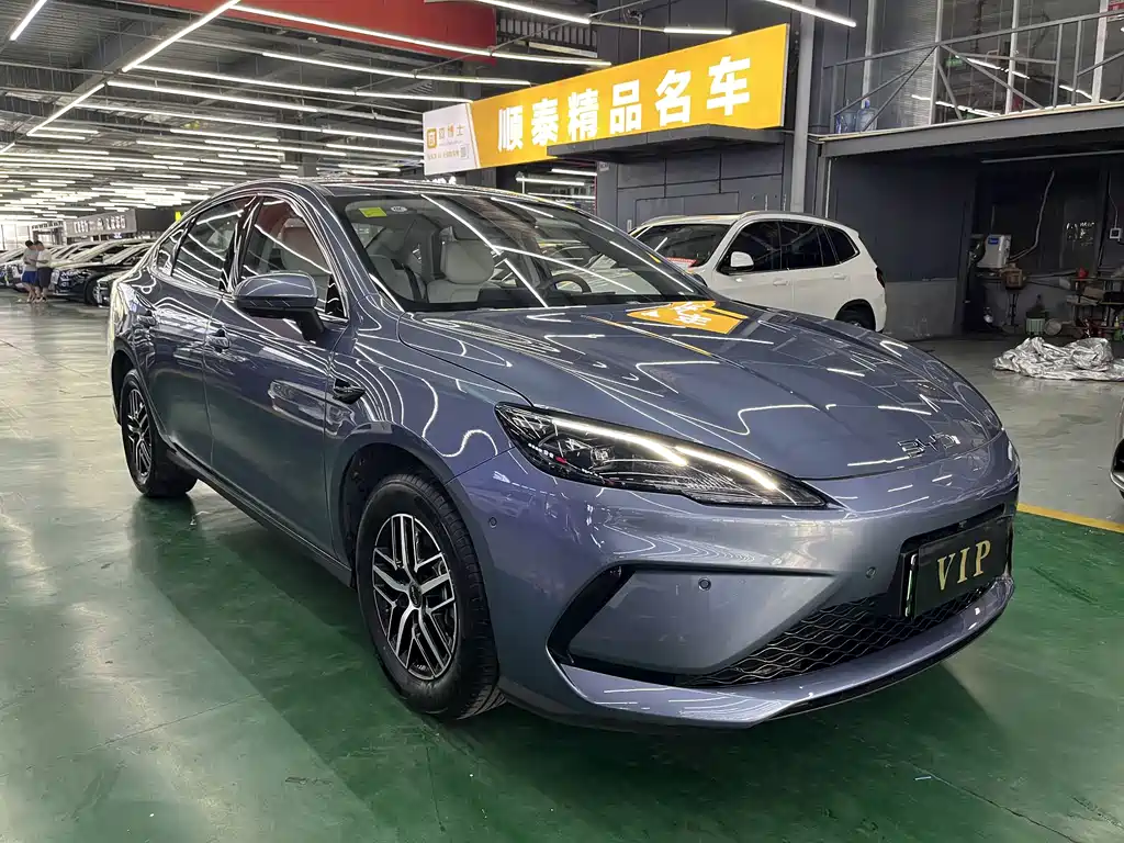 Seal 05 DM-i DM-i Smart Drive 120 KM Flagship