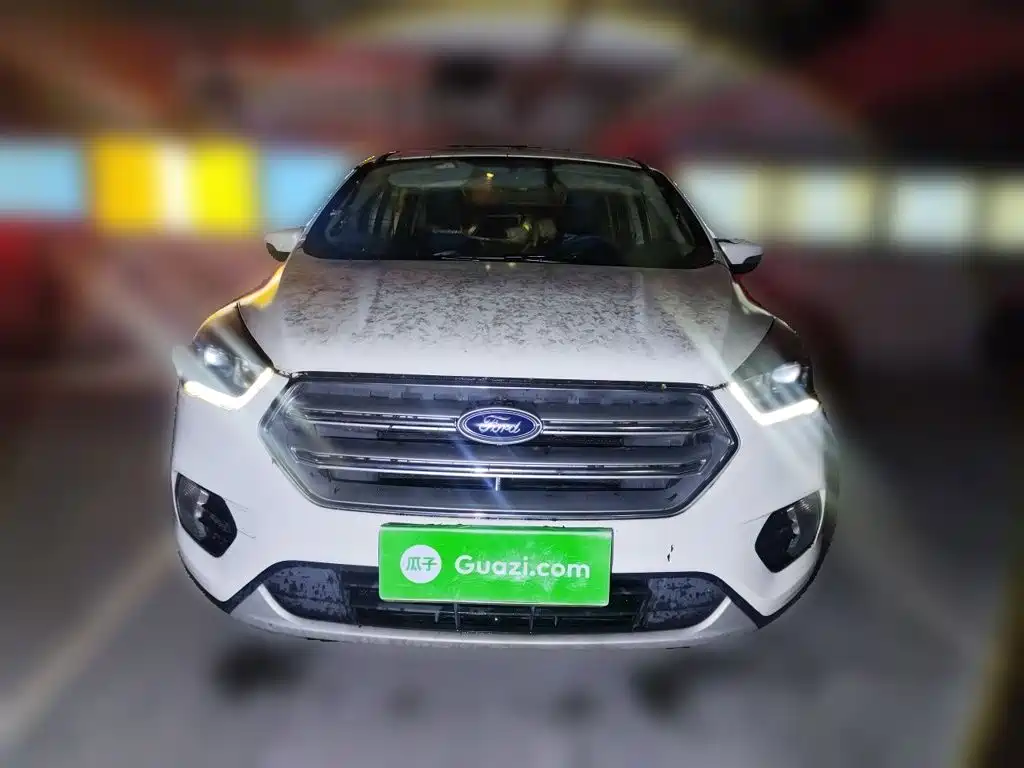 Kuga EcoBoost 180 2 WD Fine Wing