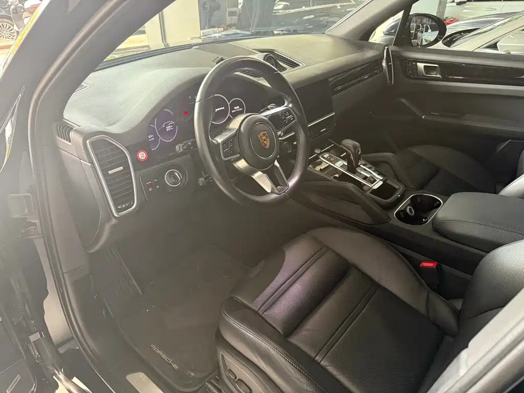 Cayenne NEV Cayenne E-Hybrid 2.0 T Platinum