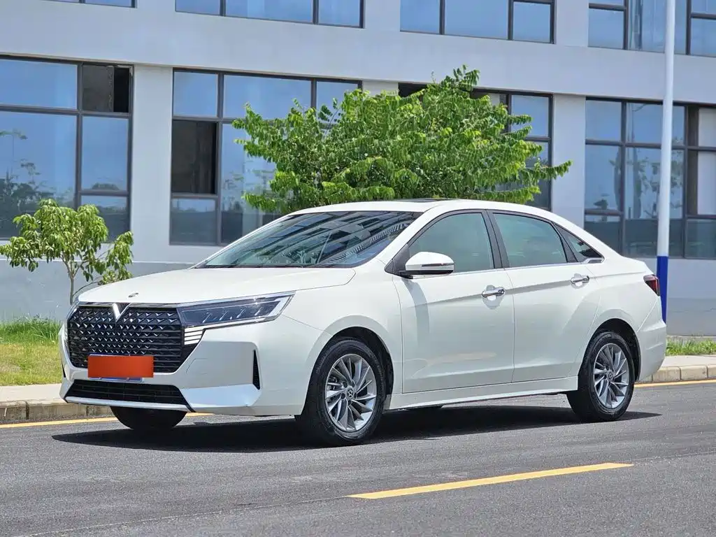 Venucia D60 PLUS 1.6 L XL CVT Joy Leading