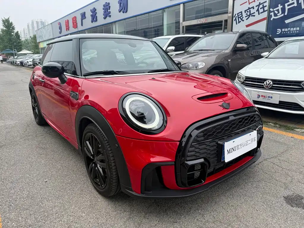 MINI 2.0 T COOPER S Racer