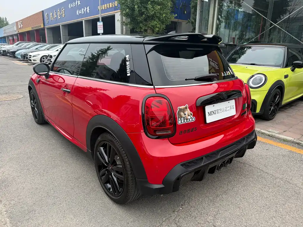 MINI 2.0 T COOPER S Racer