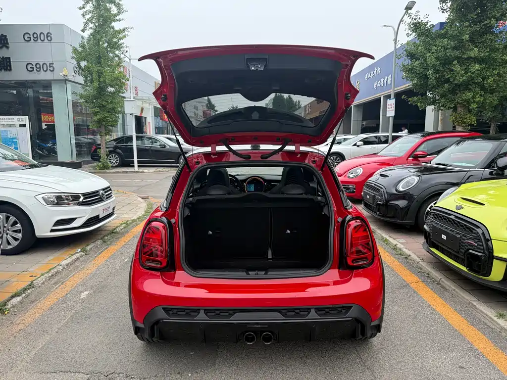 MINI 2.0 T COOPER S Racer
