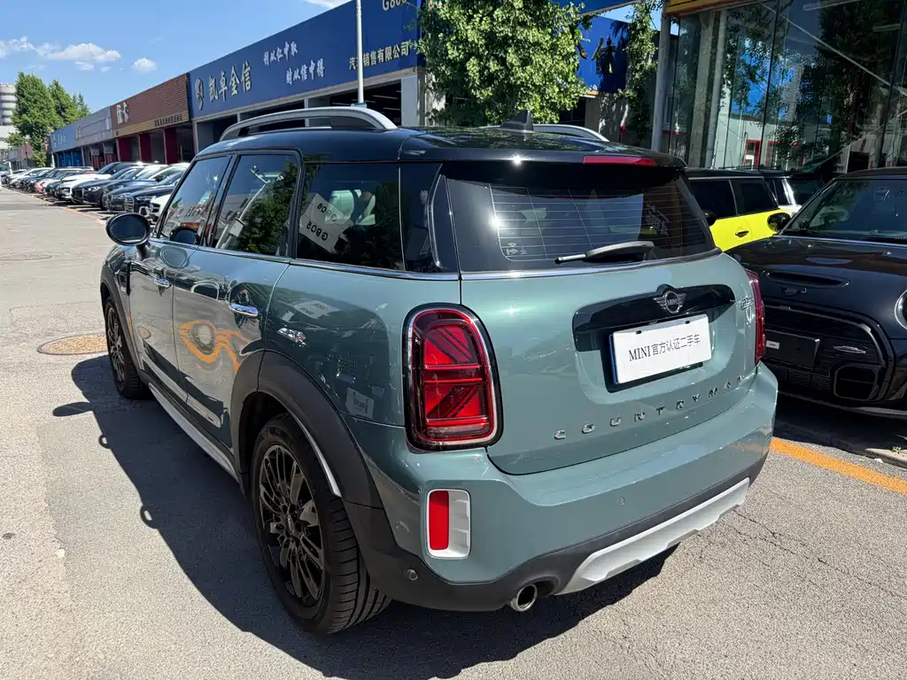 MINI COUNTRYMAN 1.5 T COOPER ALL4 Connoisseur