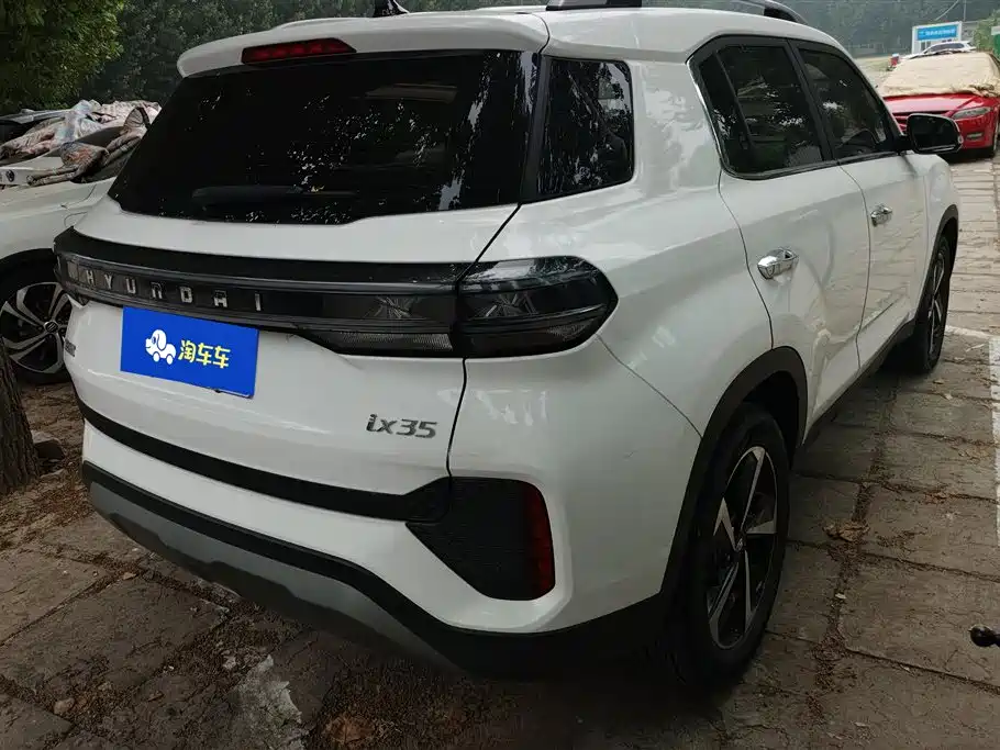 Hyundai ix35 2.0 L Auto 2 WD GLS Leading