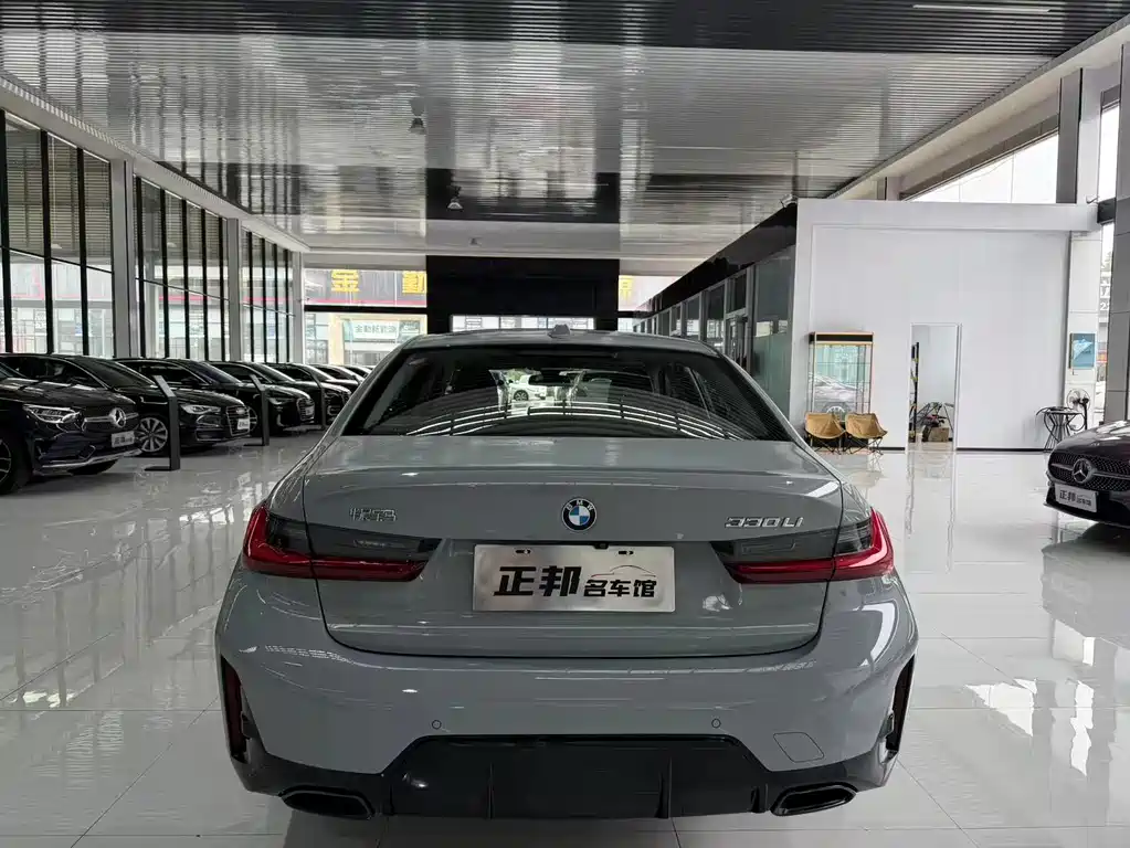 BMW 3 Series 330 Li M Sport Night Package