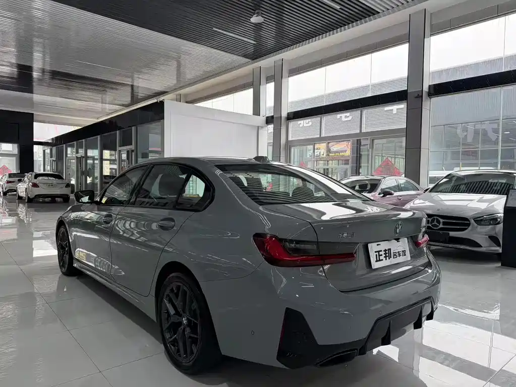 BMW 3 Series 330 Li M Sport Night Package