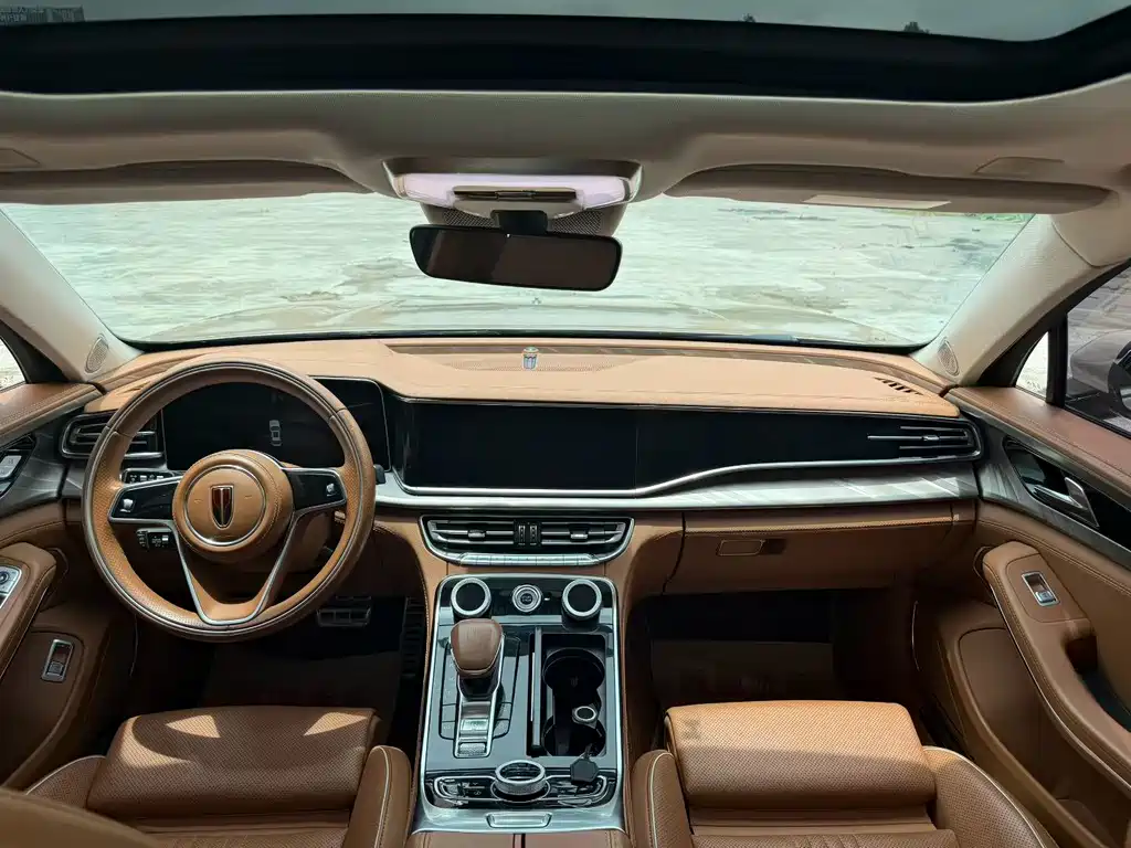Hongqi H9 2.0 T Connected Flagship Enjoyment