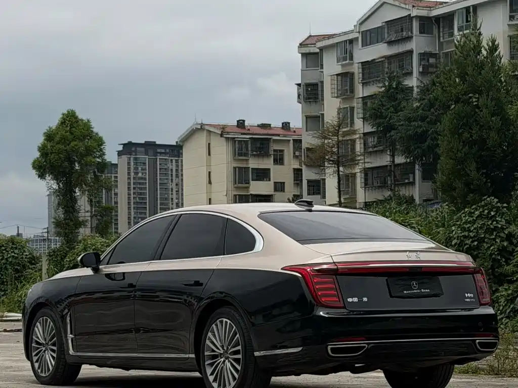 Hongqi H9 2.0 T Connected Flagship Enjoyment