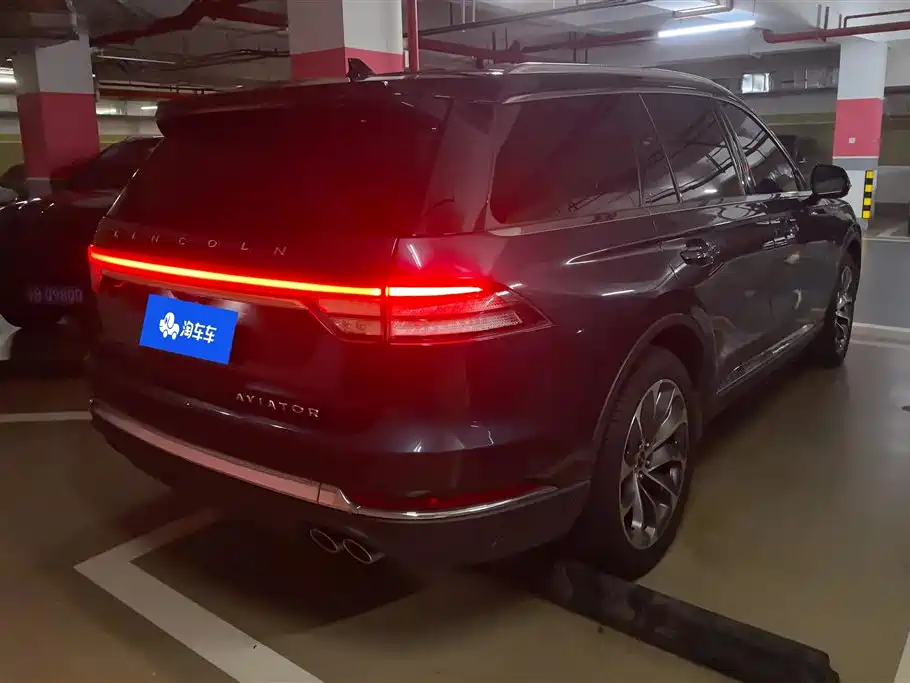 Aviator 3.0 T V6 4 WD Executive